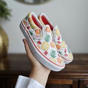 🍍 🍒 Vans Kids Classic Slip-On “Fruit Print” Canvas Sneakers — Size 2.5 Youth